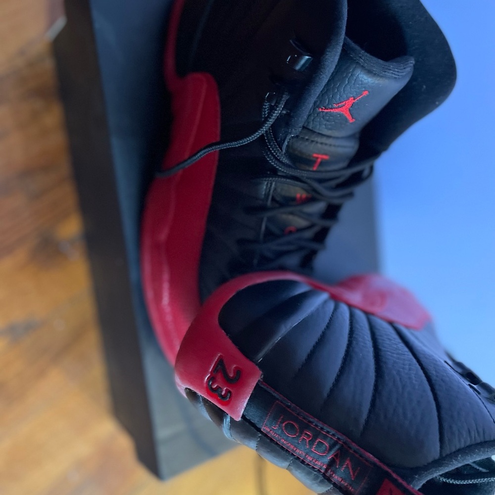 Jordan Retro 12 Black/Varsity Red